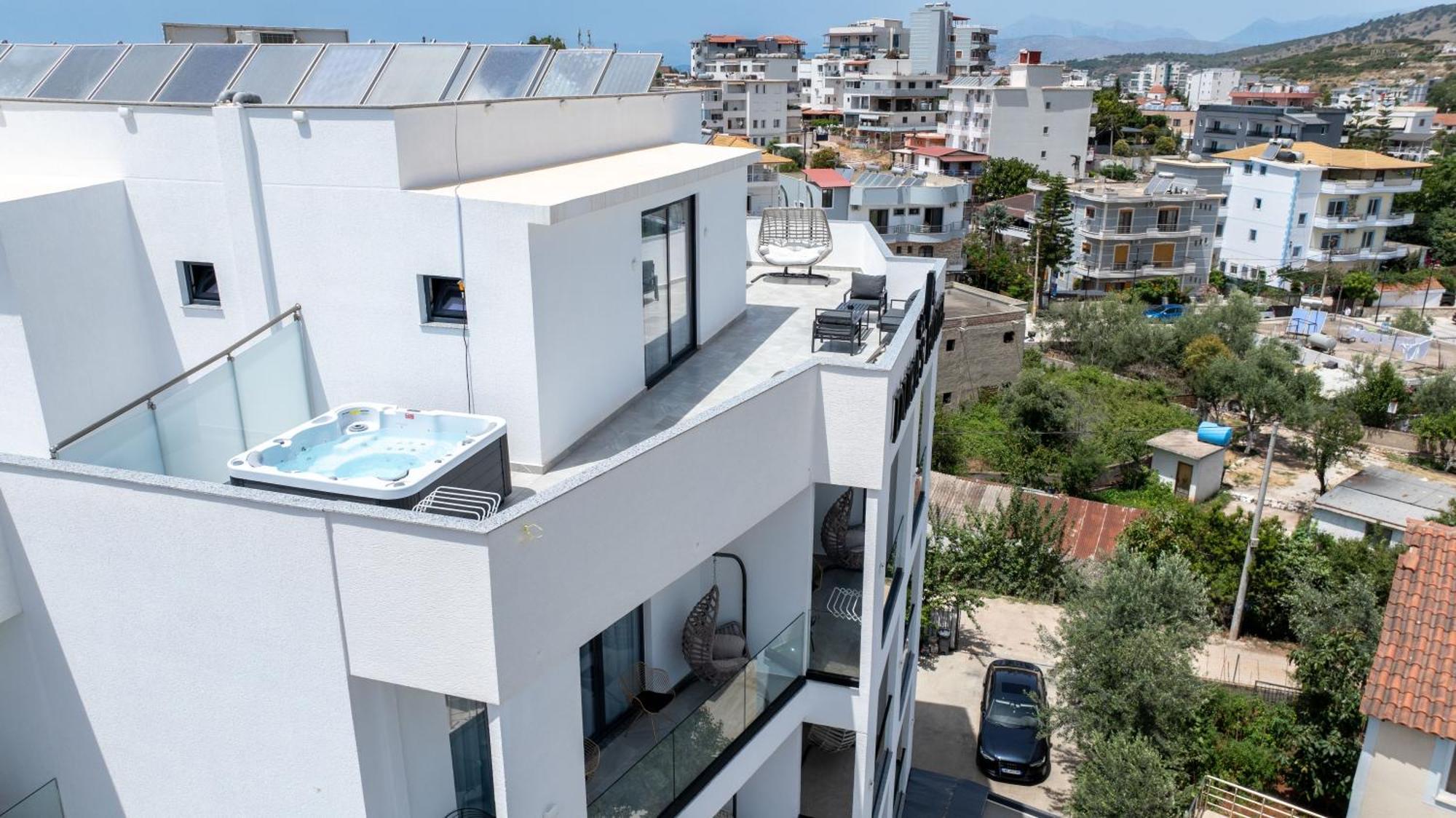 Duka'S Hotel Ksamil Buitenkant foto