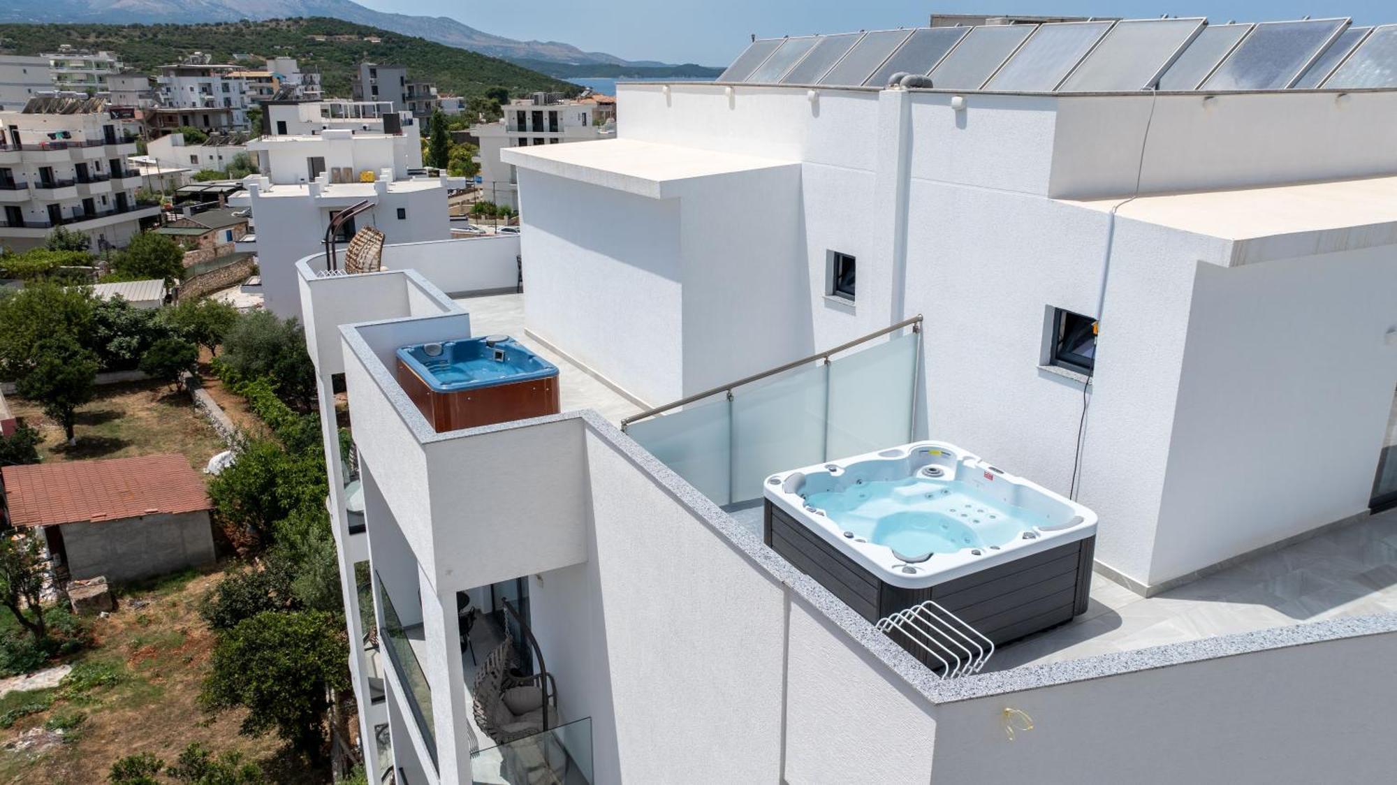 Duka'S Hotel Ksamil Buitenkant foto