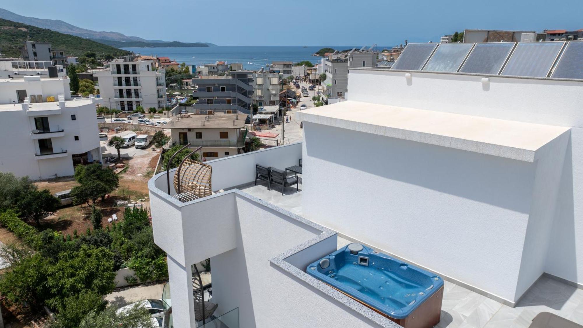 Duka'S Hotel Ksamil Buitenkant foto