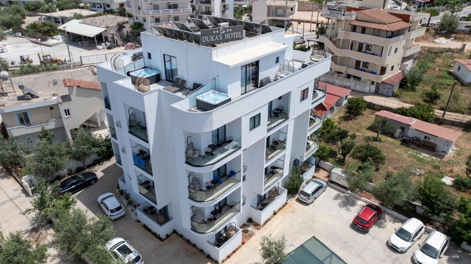 Duka'S Hotel Ksamil Buitenkant foto